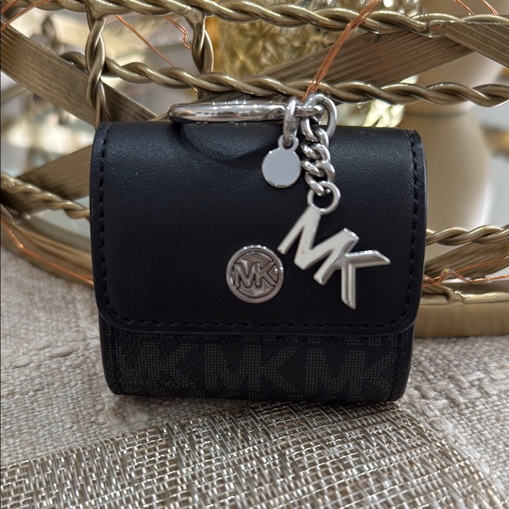 Michael Kors Black Keychain Wallet